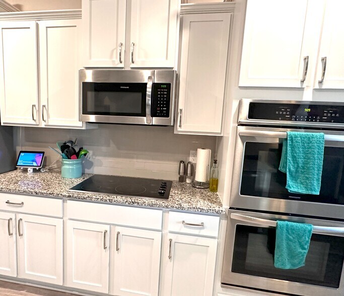 Building Photo - 2218 Wigeon Way