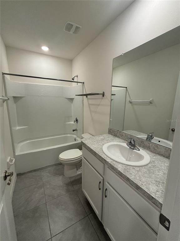 Building Photo - 1604 Hubbell Rd