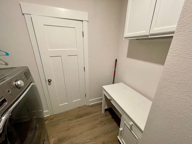 Building Photo - 3533 Sailfish Dr