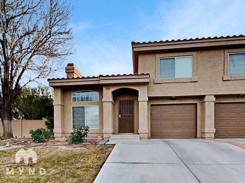 Primary Photo - 2835 Floral Peak Dr