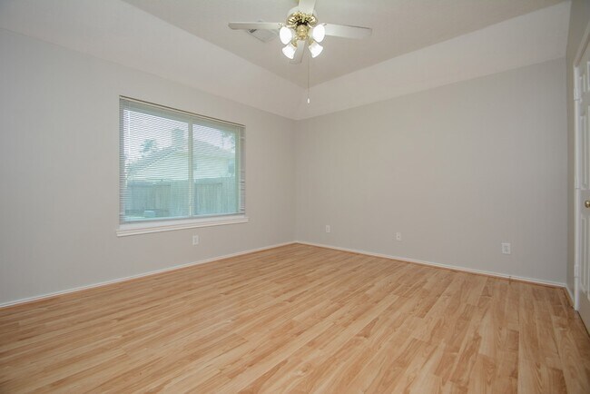 Building Photo - 5226 Flax Bourton St