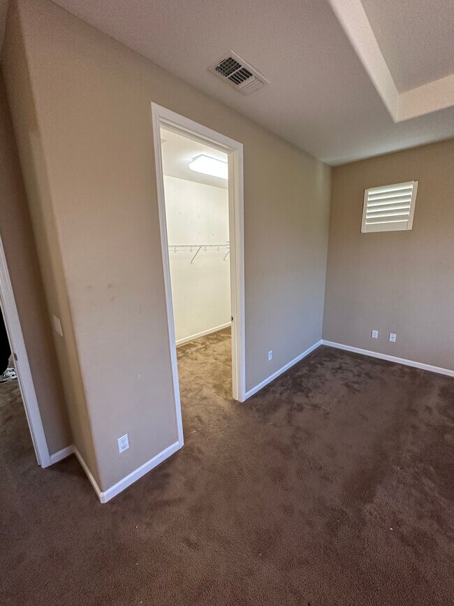 Building Photo - 1709 Carswell Ln