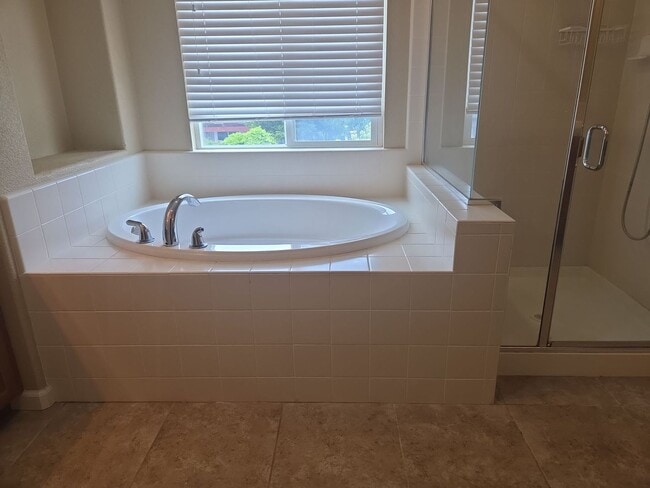 Building Photo - 5220 Antiquity Cir