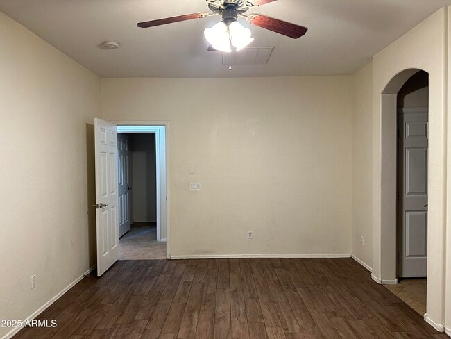Building Photo - 15022 W Montecito Ave