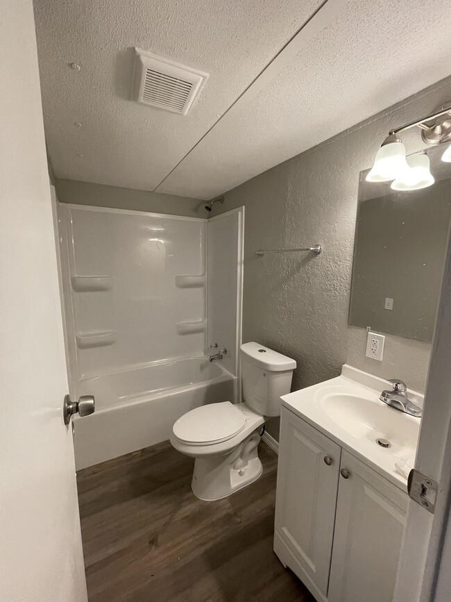 Building Photo - 5345 Rock Dove Trail