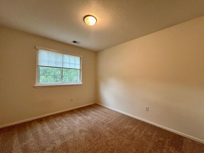 Building Photo - 3524 Huron Peak Ave