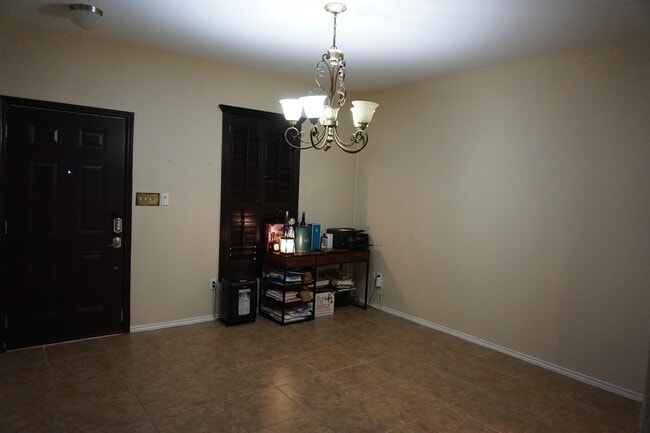 Building Photo - 336 Sabal Loop