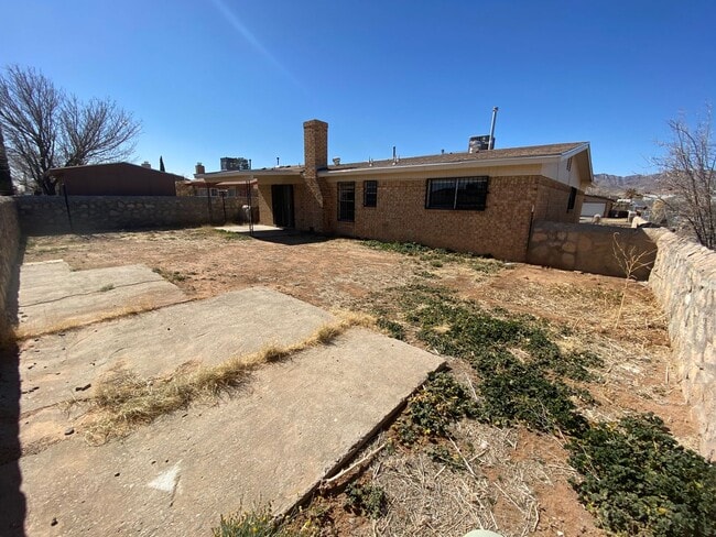 Building Photo - Northeast Home for Rent