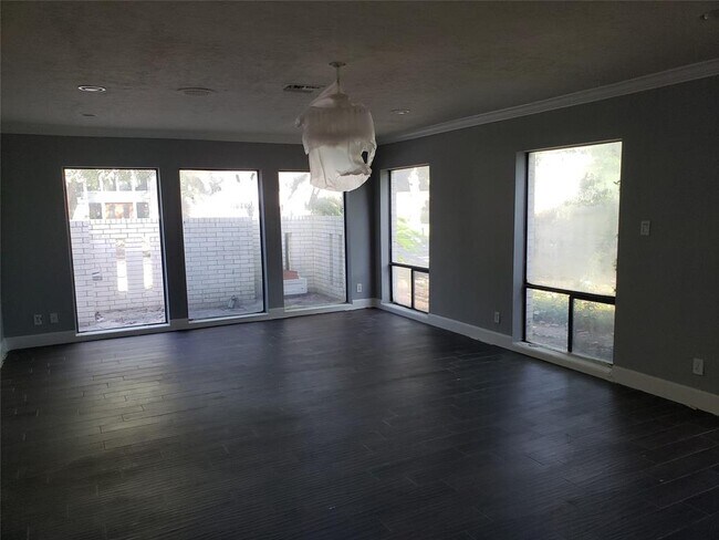 Building Photo - 10738 Villa Lea Ln