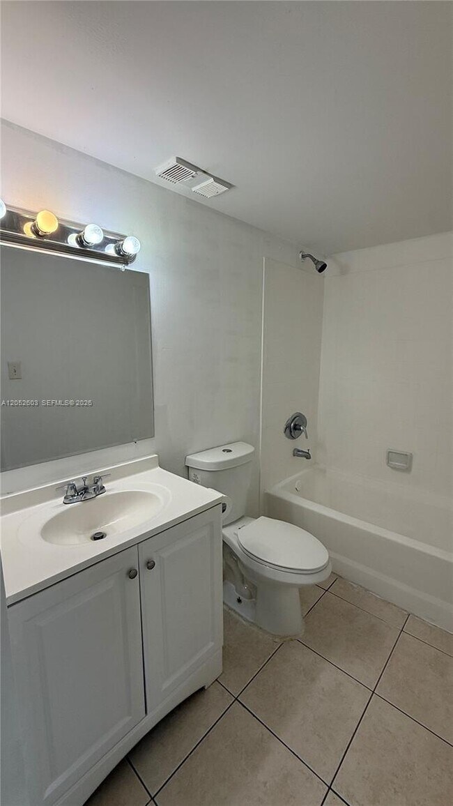 Building Photo - 1163 Lake Terry Dr
