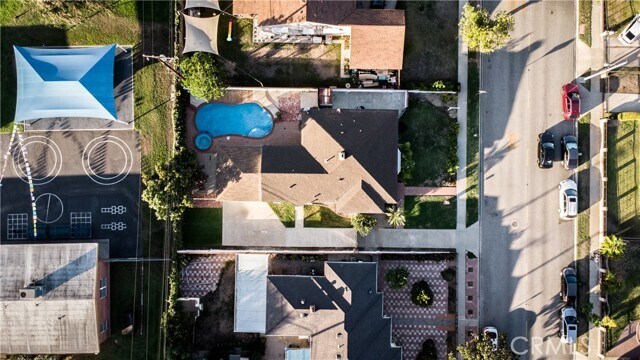 Building Photo - 623 N Nora Ave