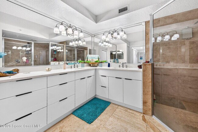 Building Photo - 123 Lancha Cir