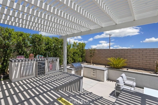 Building Photo - 65161 Rolling Hills Dr