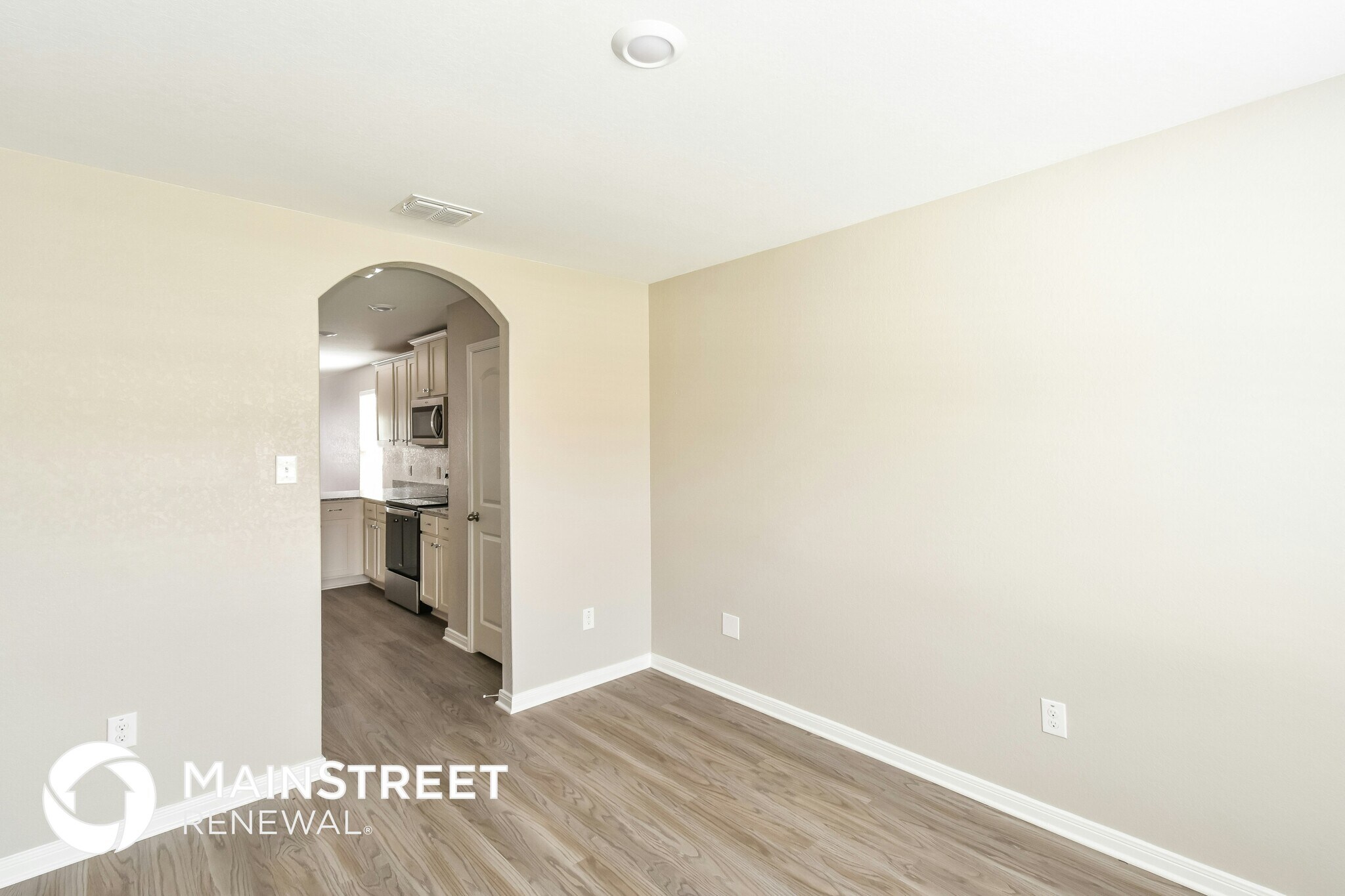 Building Photo - 3219 Begonia Bend