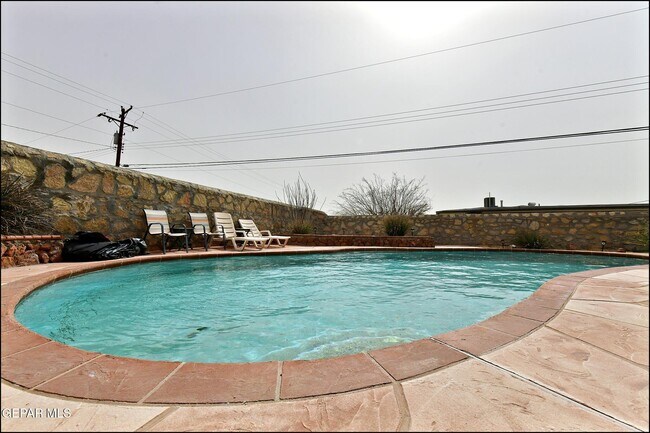 Building Photo - 7830 Basswood Ave