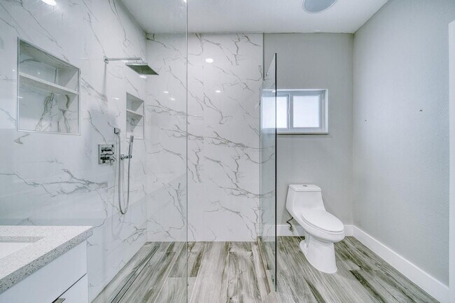 Building Photo - 14803 NW 87th Pl