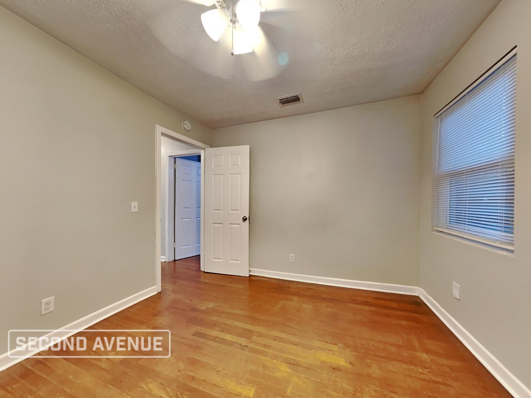 Building Photo - 3213 Brasque Dr