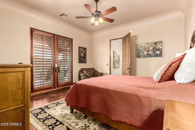 Building Photo - 1930 E Desert Willow Dr