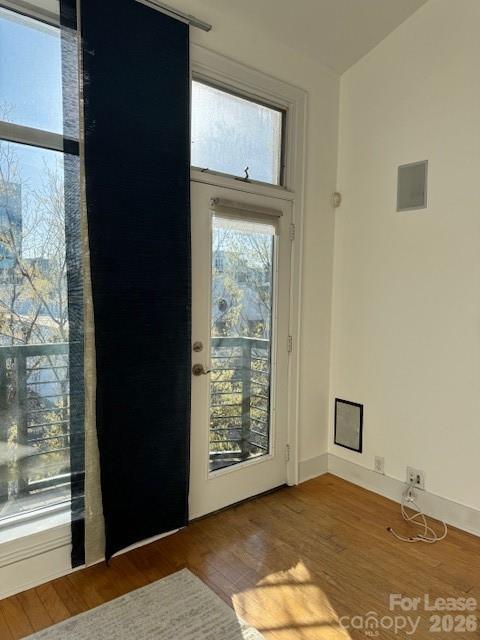 Building Photo - 115 E Park Ave