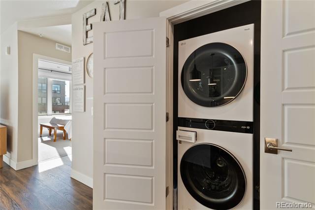 Building Photo - 20 Wilcox St