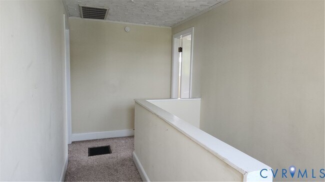 Building Photo - 24816 Sawmill Rd