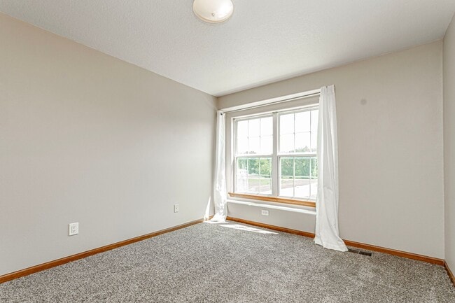 Building Photo - Please View 3D Virtual Walk-Through Before Scheduling a Showing