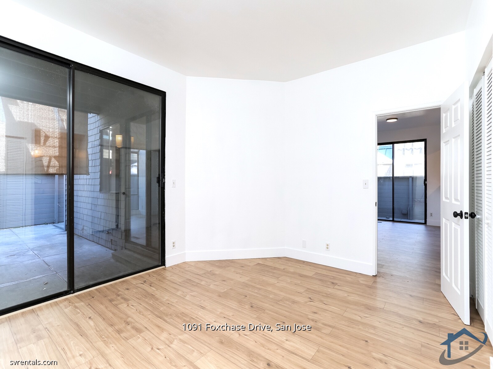 Building Photo - 1091 Foxchase Dr