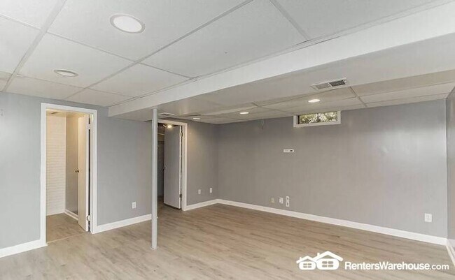 Building Photo - 3 Deepspring Ct