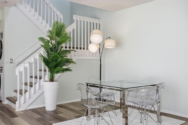 Building Photo - 1755 Seagrape Way