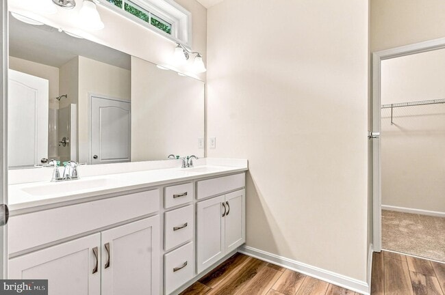 Building Photo - 34121 Juniper Dr