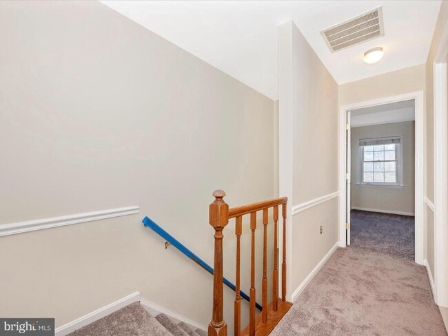 Building Photo - 15505 Villisca Terrace