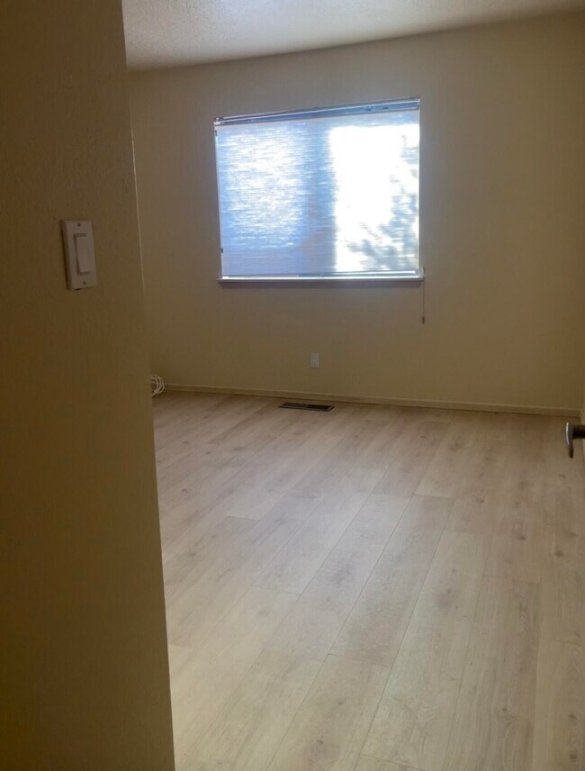 Building Photo - 2411 Tramway Terrace Ct NE