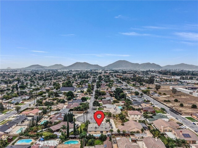 Building Photo - 9338 Emerald Ave