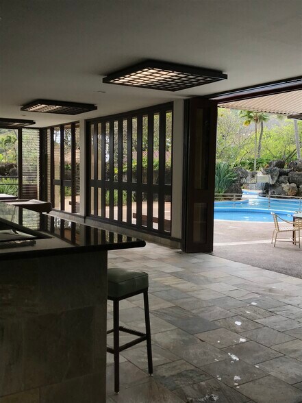 Rec room - 501 Hahaione St