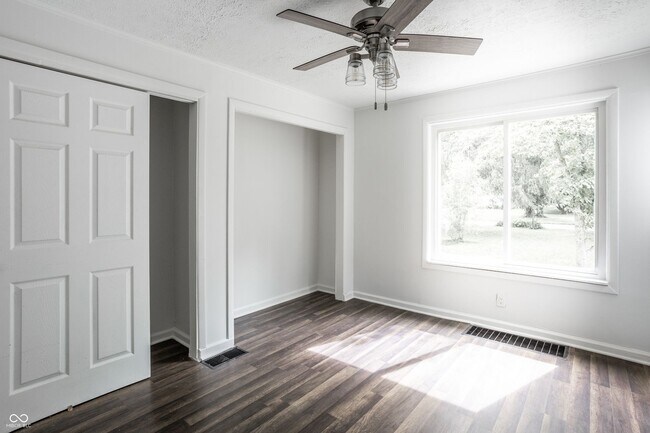 Building Photo - 5108 Sunny Meade Ln