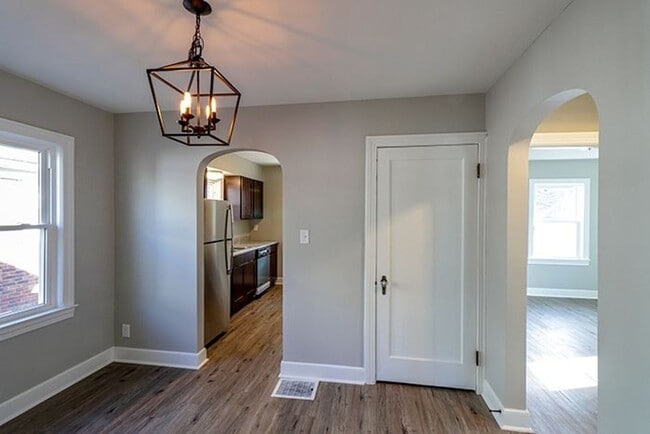 Building Photo - Newly Renovated 3 Bedroom Cape Cod