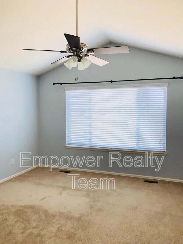 Building Photo - 16055 Butterwort Cir