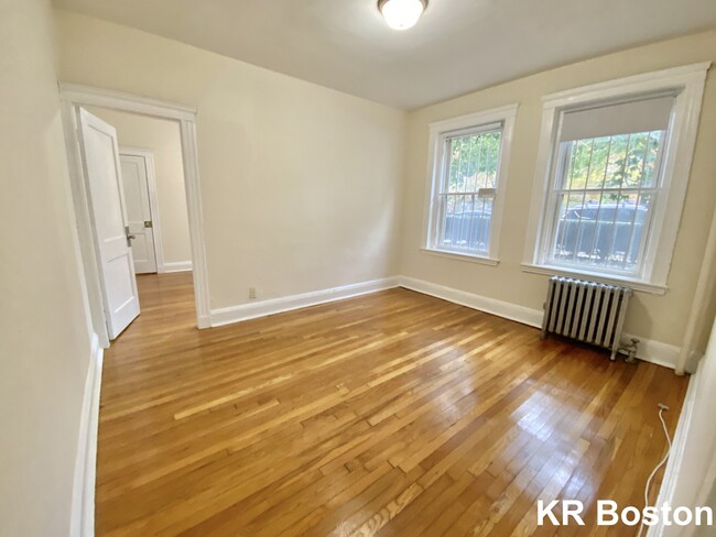 Primary Photo - 159 Washington St