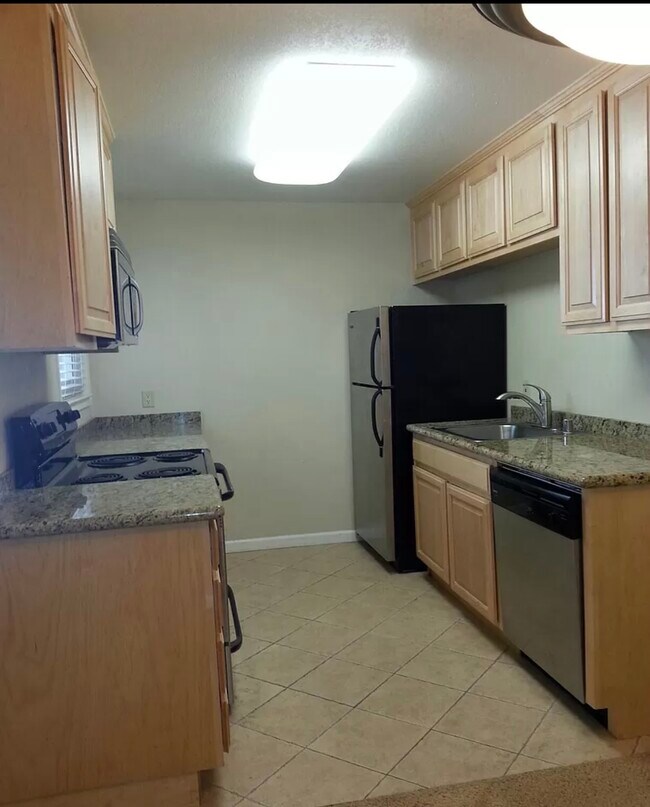 Building Photo - 1505 Kirker Pass Rd