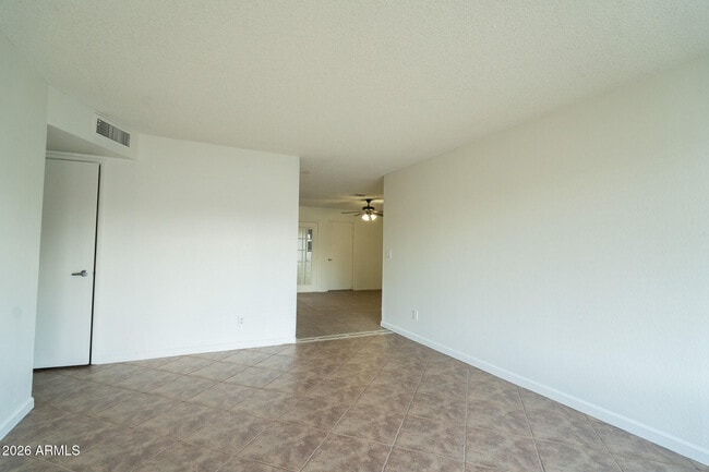 Building Photo - 3642 W Carla Vista Dr