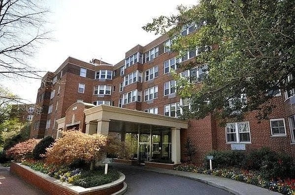 Building Photo - 2500 Q St NW