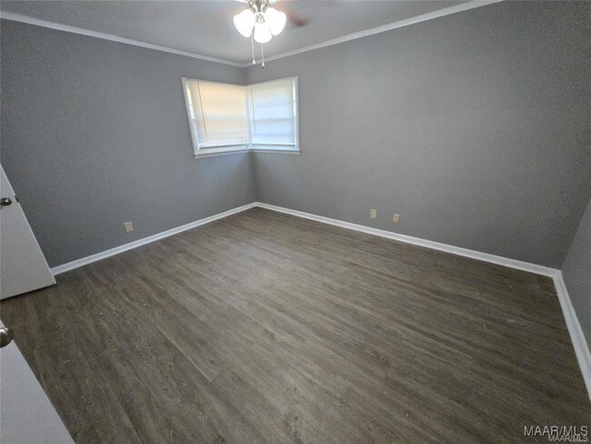 Building Photo - 2786 Crestview Ave