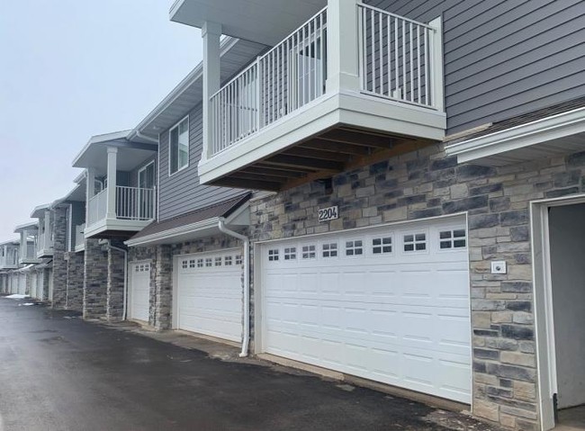 Building Photo - 2 bedroom in Appleton WI 54913