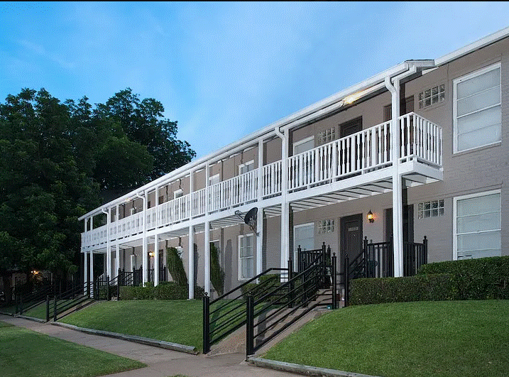 Building Photo - 4115 Douglas Ave