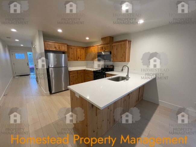 Building Photo - Must see! Beautiful new construction on private flag lot!