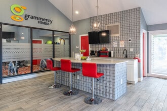 Interior Photo - Grammercy