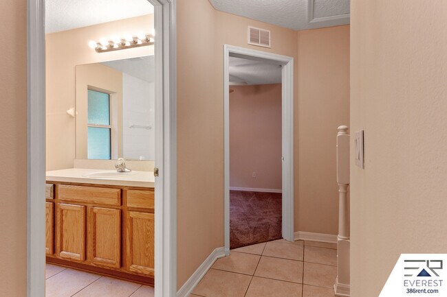 Building Photo - 13 Zinnia Trail