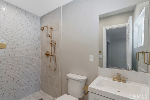 Building Photo - 309 Tonopah Ave