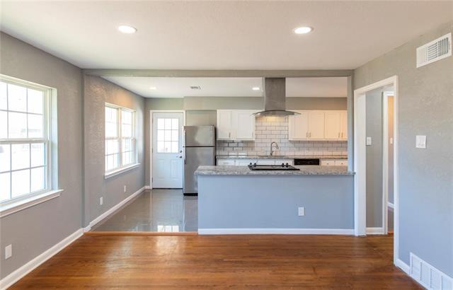 Building Photo - 7543 Colgate Ave