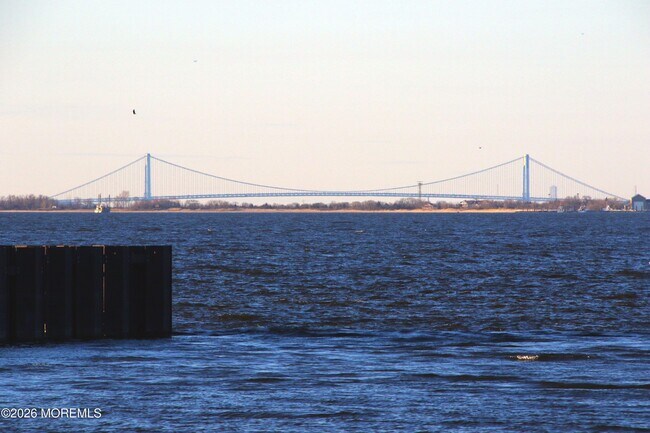 Building Photo - 60 Mathews St